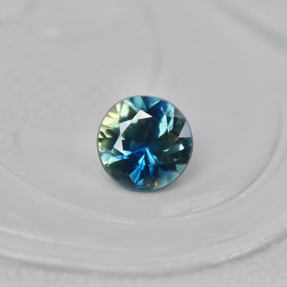 ティールサファイア 0.21ct ラウンドカット 3.6mm×3.5mm×2.3mm【MJ2876】