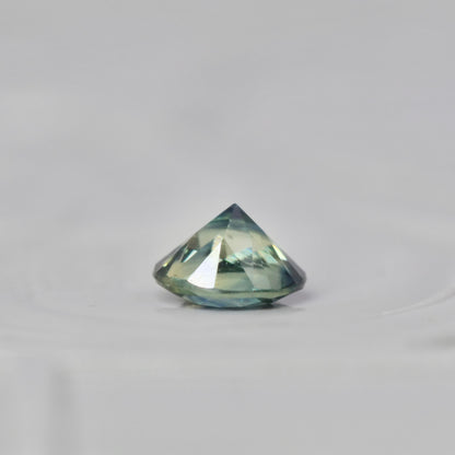 ティールサファイア 0.21ct ラウンドカット 3.6mm×3.5mm×2.3mm【MJ2876】