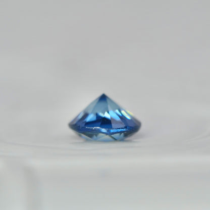 ティールサファイア 0.21ct ラウンドカット 3.5mm×3.4mm×2.2mm【MJ2877】