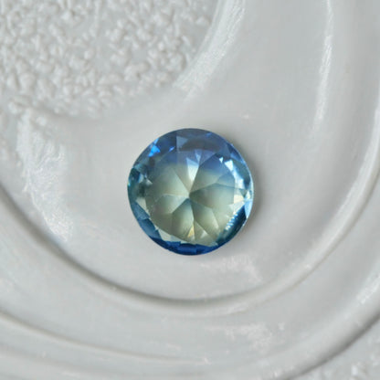 ティールサファイア 0.21ct ラウンドカット 3.5mm×3.4mm×2.2mm【MJ2877】