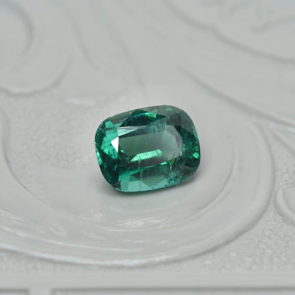 ラグーントルマリン 0.54ct クッションカット 5.4mm×4.2mm×3.0mm 【MJ2911】