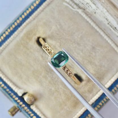ラグーントルマリン 0.54ct クッションカット 5.4mm×4.2mm×3.0mm 【MJ2911】