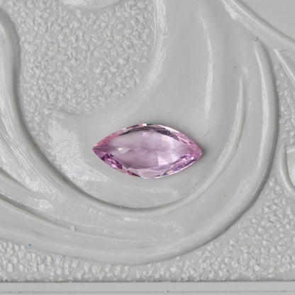 サファイア 0.23ct マーキスカット 5.8mm×2.9mm×1.8mm 【MJ2885】