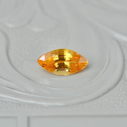 サファイア 0.34ct マーキスカット 5.9mm×3.1mm×2.3mm【MJ2887】