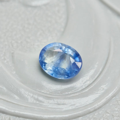 バイカラーサファイア 0.32ct オーバルカット 4.5mm×3.5mm×1.9mm【MJ2879】