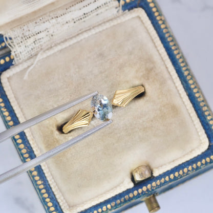 バイカラートルマリン 0.50ct オーバルカット 5.8mm×4.0mm×3.1mm【MJ2982】