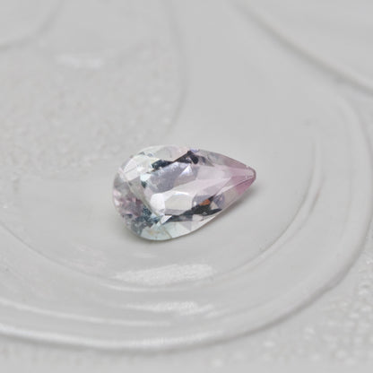 バイカラートルマリン 0.20ct ペアシェイプカット 5.0mm×3.1mm×2.2mm【MJ2983】