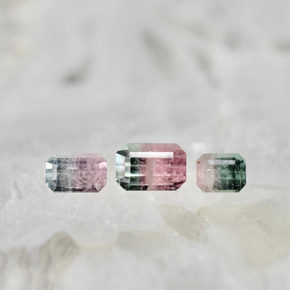 バイカラートルマリン 0.44ct エメラルドカット 5.3mm×3.5mm×2.9mm【MJ2670】