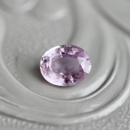 非加熱サファイア 0.48ct 5mm×4mm オーバルカット 【MJ2434】