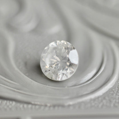 ソルトアンドペッパーダイヤモンド 0.57ct 5.1mm 【MJ2438】