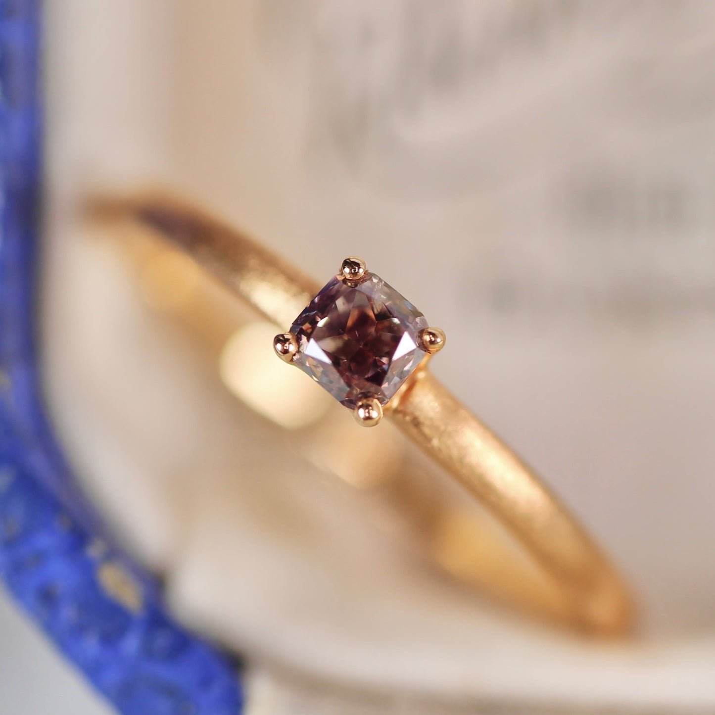 ピンクブラウンダイヤモンド 0.17ct K18PG クッションカット ４本爪(立て爪)×プレーンアーム(マット)
【MJ2836】