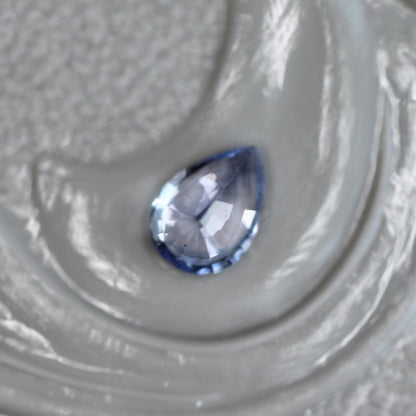 バイカラーサファイア 0.2ct  4×3mm ペアシェイプカット 【MJ2459】