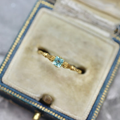 パライバカラーベリル 0.14ct スクエアカット 3.2mm×3.2mm×2.3mm【MJ2714】