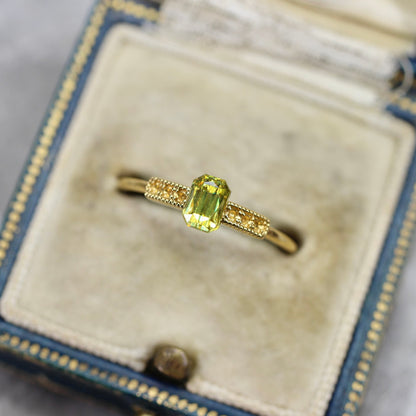 スフェーン 0.75ct ラディアントミックスカット 3.4mm×5.0mm×3.5mm【MJ2723】