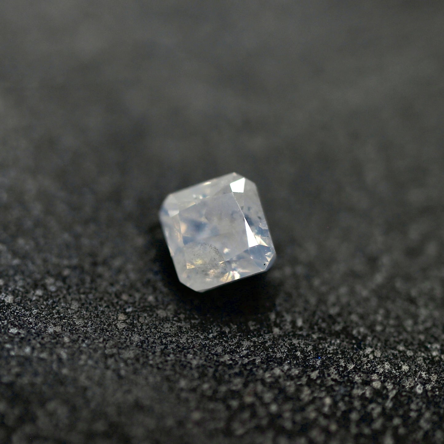 ダイヤモンド 0.235ct ラディアントカット 3.4mm×3.2mm×2.4mm【MJ2610】17