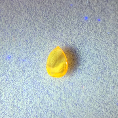 ペアシェイプカット ブラウンダイヤモンド 0.135ct 4.4mm×2.9mm-1.2mm 【MJ2482】