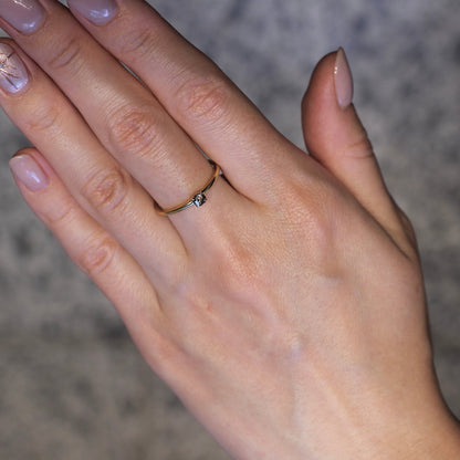 ブラウンダイヤモンド 0.135ct K10YG ラディアントカット 4本爪(立て爪)×プレーン(1mm)アーム【MJ2838】