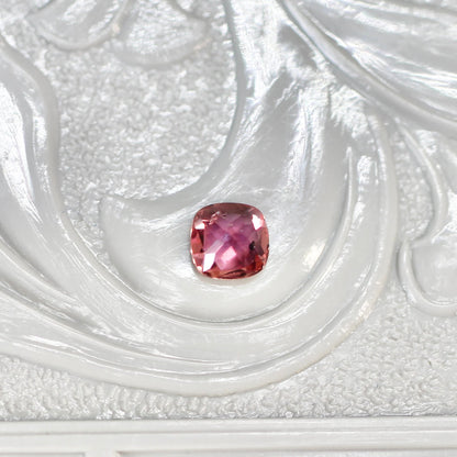 クッションカット パパラチアサファイア 0.166ct  2.8mm×2.8mm×1.6mm【MJ2582】