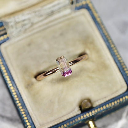 パーティーカラードトルマリン 0.60ct エメラルドカット 6.8mm×3.4mm×2.9mm【MJ2664】