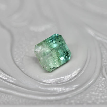 バイカラートルマリン 0.59ct エメラルドカット 5.2mm×4.6mm×3.1mm【MJ2654】