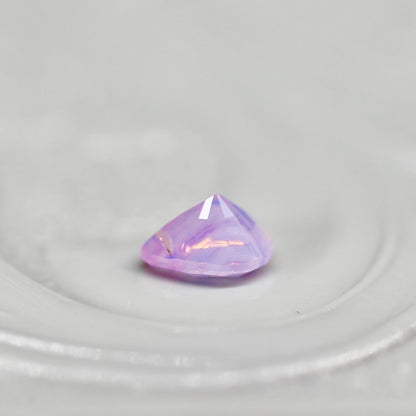 ペアシェイプカット シルキーパープルピンクサファイア　0.19ct  3.6mm×2.6mm×1.9mm 【MJ2525】