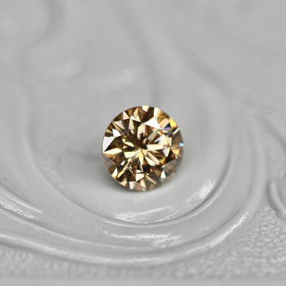 ショコラブラウンダイヤモンド 0.438ct ラウンドブリリアントカット 4.8mm×4.8mm×3.0mm【MJ2681】