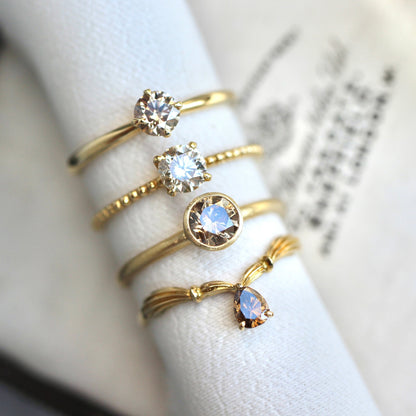 ブラウンダイヤモンド 0.325ct 4本爪×絞りアーム K18YGリング 【MJ2412】