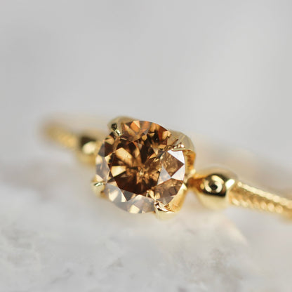 オレンジブラウンダイヤモンド 0.456ct K10YG ラウンドブリリアントカット ４本爪(立て爪)×ヘリンボーンアーム【MJ2837】