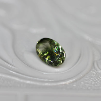 オーバルカット バイカラートルマリン 0.42ct  5.8mm×3.6mm×2.2mm【MJ2576】