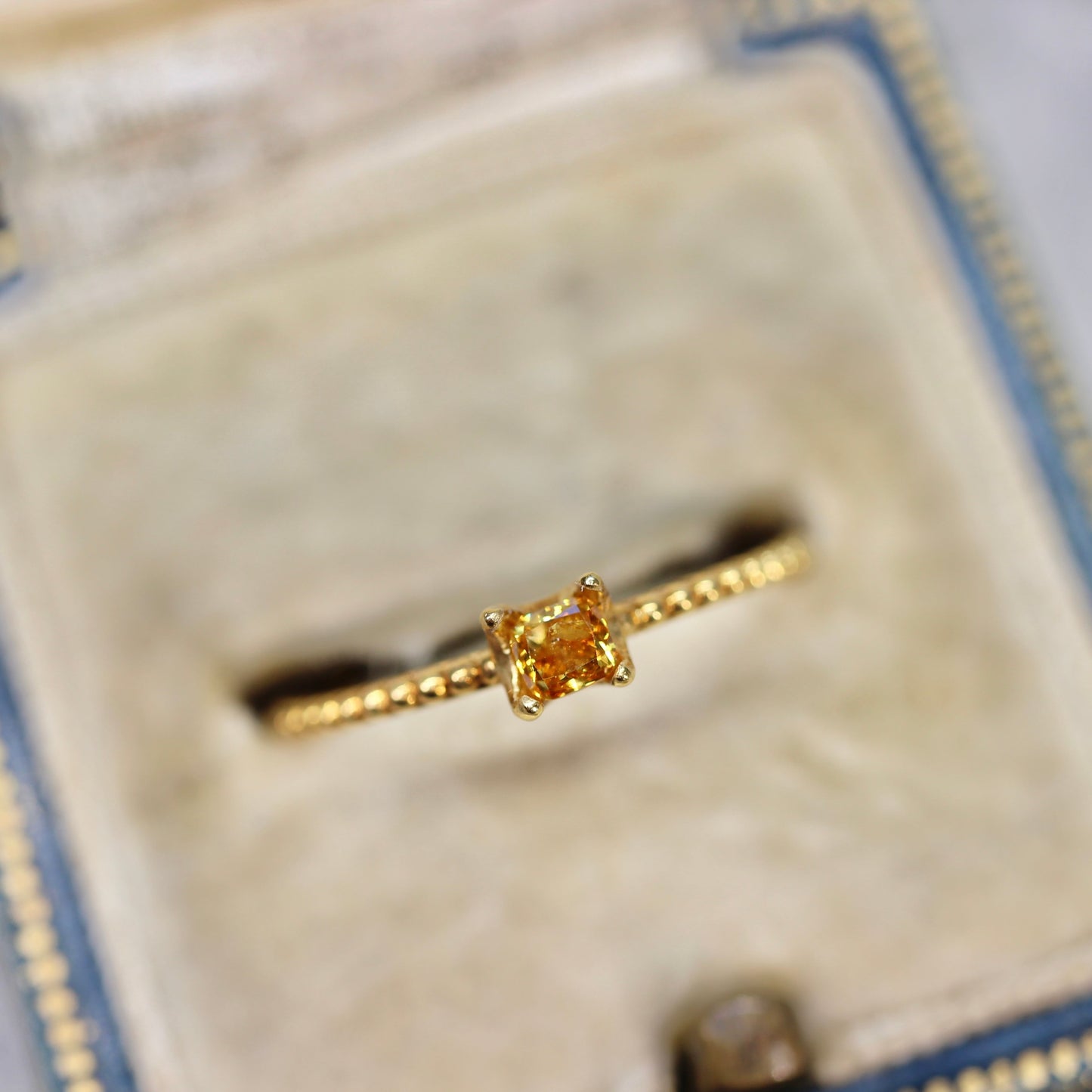 ブラウンダイヤモンド 0.152ct クッションカット 3.0mm×2.8mm×2.1mm【MJ2625】