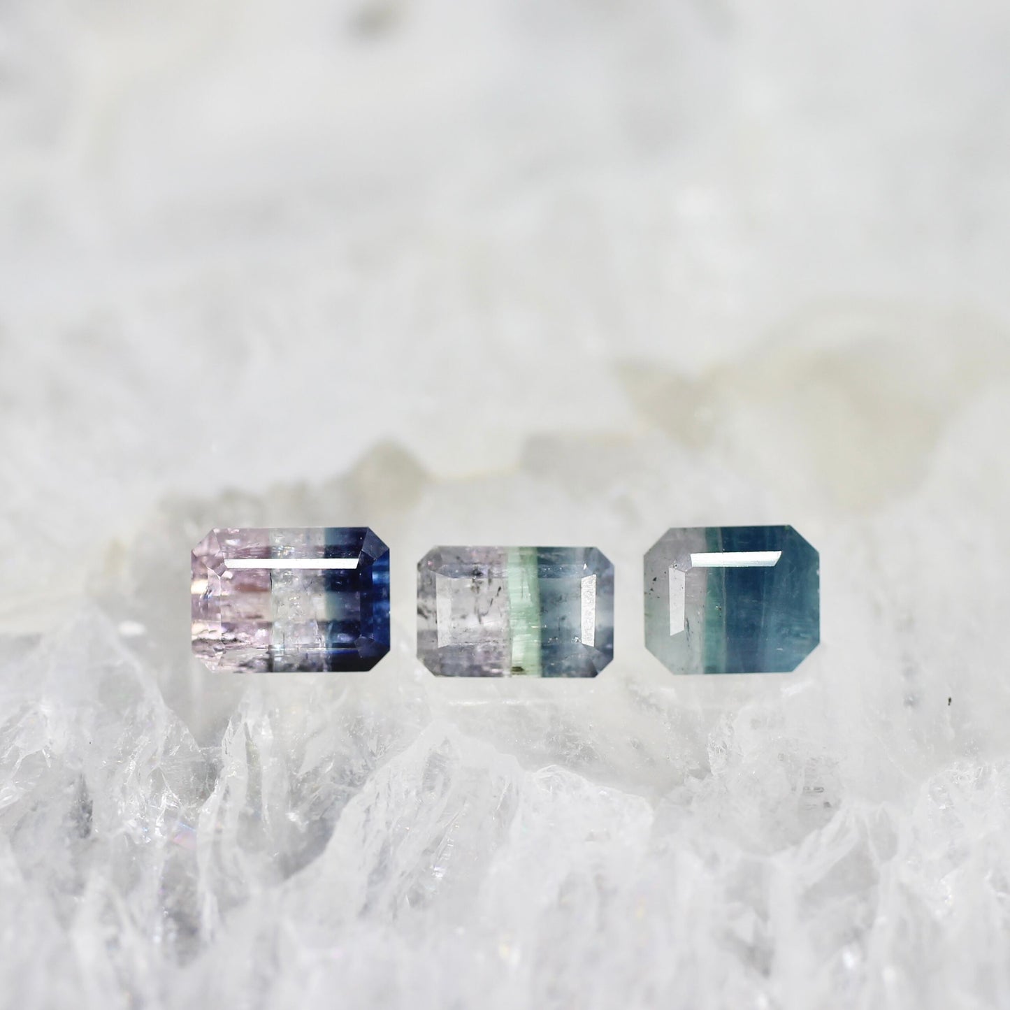 パーティーカラードトルマリン 1.17ct エメラルドカット 6.7mm×4.9mm×4.0mm【MJ2662】