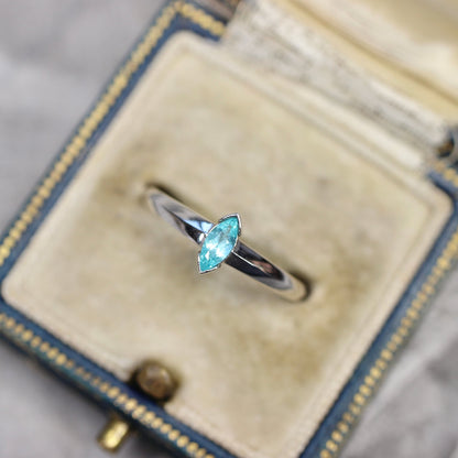 パライバトルマリン 0.180ct ブラジル産 マーキスカット 5.8mm×2.6mm×1.8mm【MJ2718】