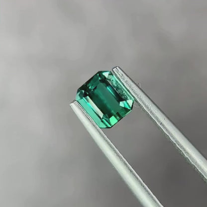 ラグーントルマリン 0.54ct エメラルドカット 4.6mm×4.0mm×3.2mm【MJ2908】