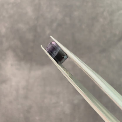 バイカラートルマリン 1.17ct エメラルドカット 7.7mm×4.5mm×3.6mm【MJ3146】