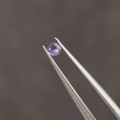 サファイア 0.09ct ラウンドカット 2.7mm×2.7mm×1.4mm【MJ2986】
