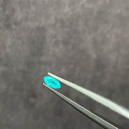 パライバトルマリン ブラジル産 0.09ct マーキスカット 4.5mm×2.1mm×1.4mm【MJ3078】