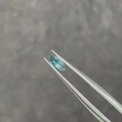 アレキサンドライト 0.20ct マーキスカット 5.5mm×2.6mm×1.9mm【MJ3149】