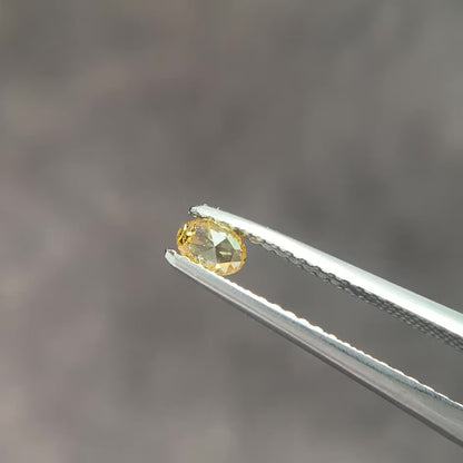 ナチュラルダイヤモンド 0.13ct オーバルローズカット 4.0mm×2.8mm×1.4mm【MJ3067】
