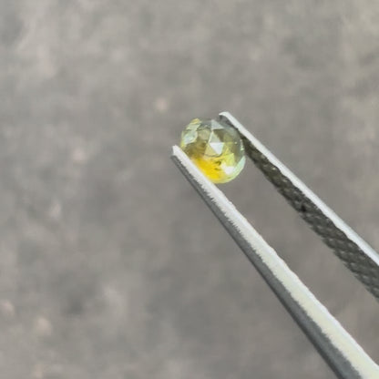 モンタナサファイア 0.41ct ローズカット 4.6mm×4.6mm×1.8mm【MJ3122】